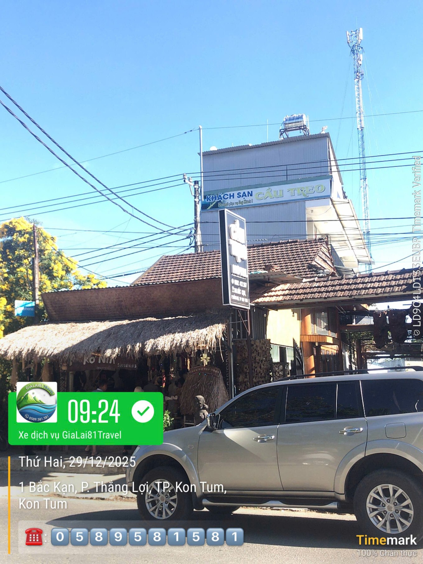 xe hợp đồng 7 chỗ - GiaLai81Travel